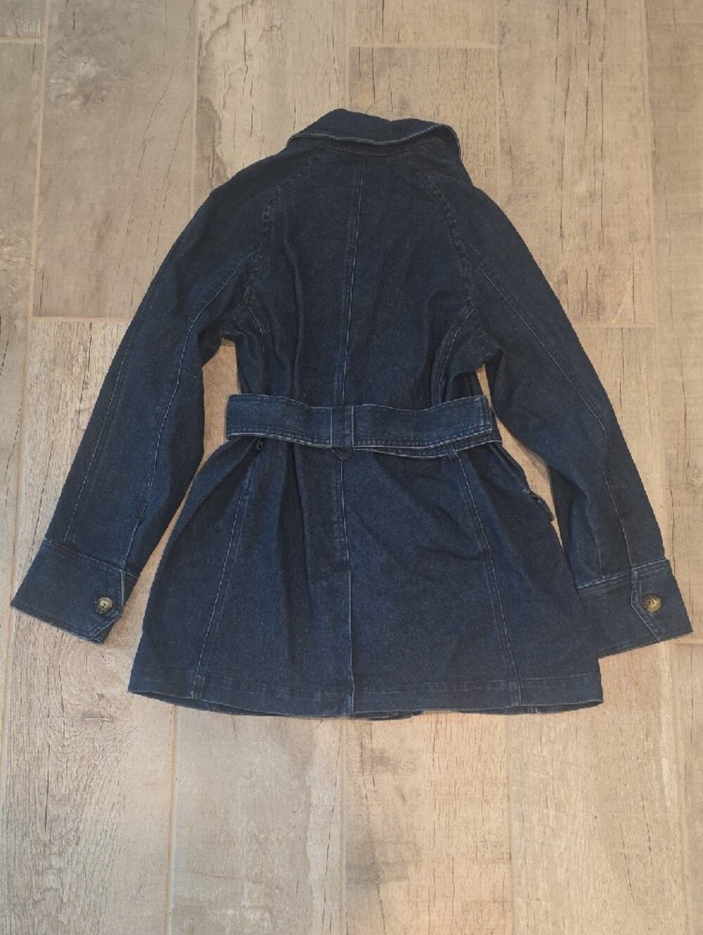 Dark Blue Denim Jean Jacket With Belt At Waist - Picture 2 of 12